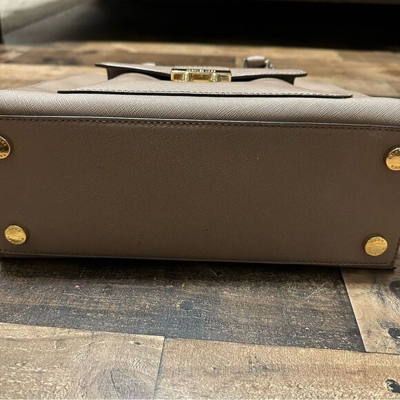 Michael Kors Bridgette Medium Saffiano Leather Satchel - Picture 4 of 10